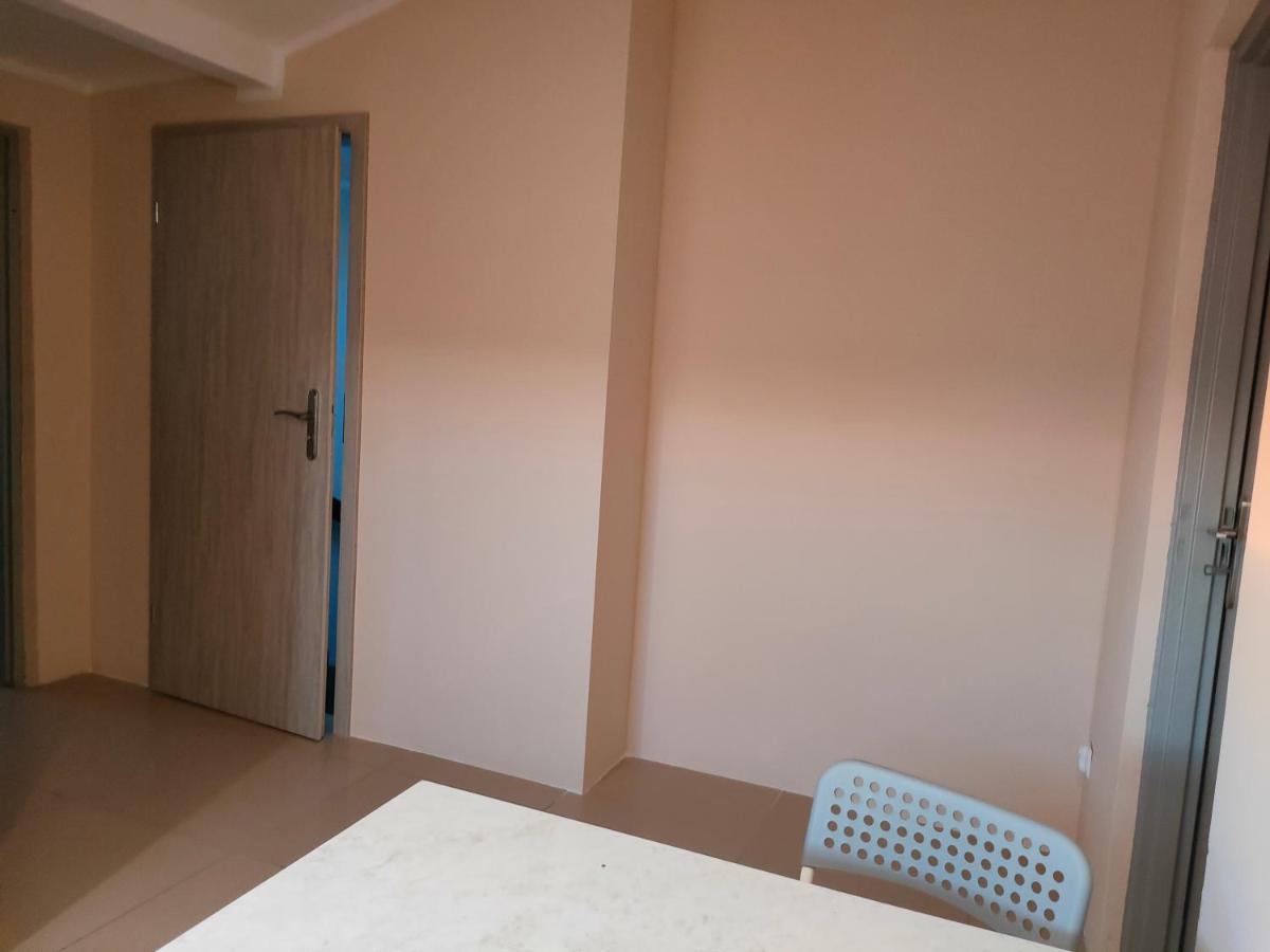 Wiola Apartment Zelistrzewo Luaran gambar